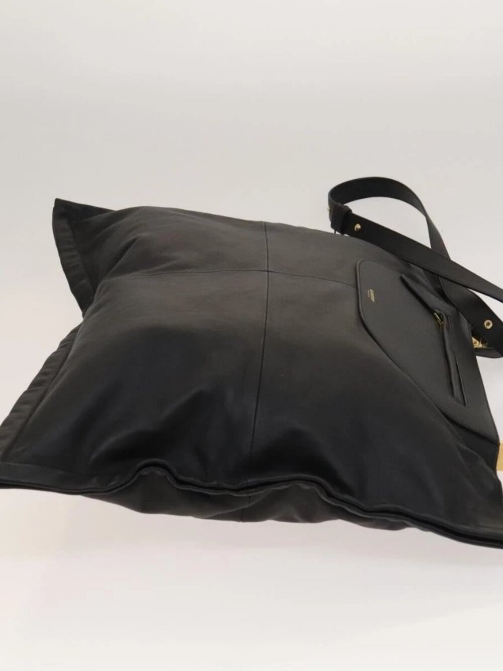 BURBERRY Shoulder Bag Leather Black Gold - Picture 6 of 16